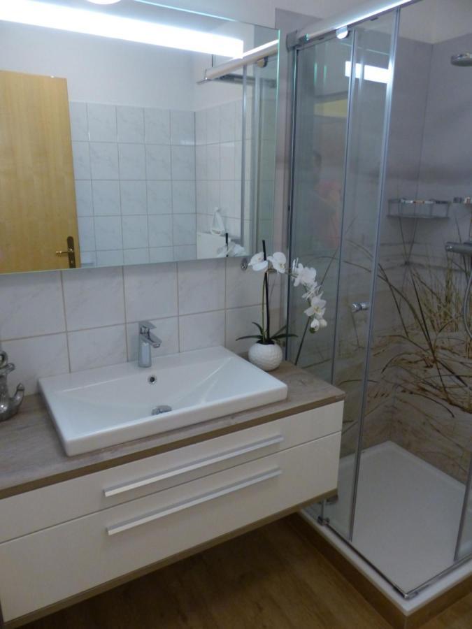 Ferienwohnung 12 - Seewald Haus Huehnergott Sellin  ภายนอก รูปภาพ